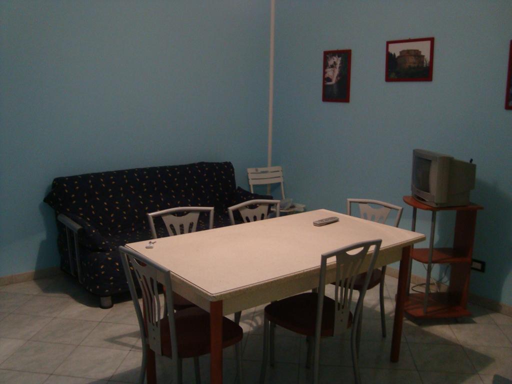 Holiday Home Borgorosso Guardavalle Δωμάτιο φωτογραφία